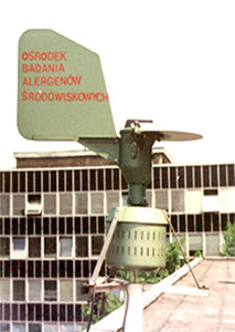 Zdjęcie wykonane na dachu poradni Szpitala przy ul. Banacha w Warszawie